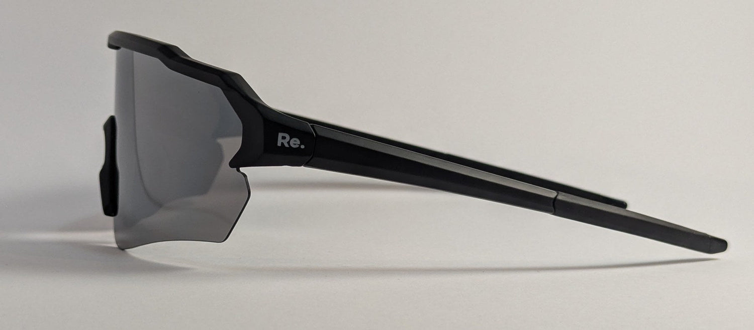 Running in Wind: Pace, Strategy and Eye Protection