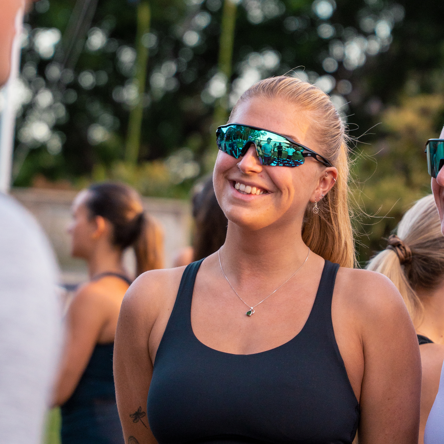 Re.glide: Protector Blue Running Sunglasses