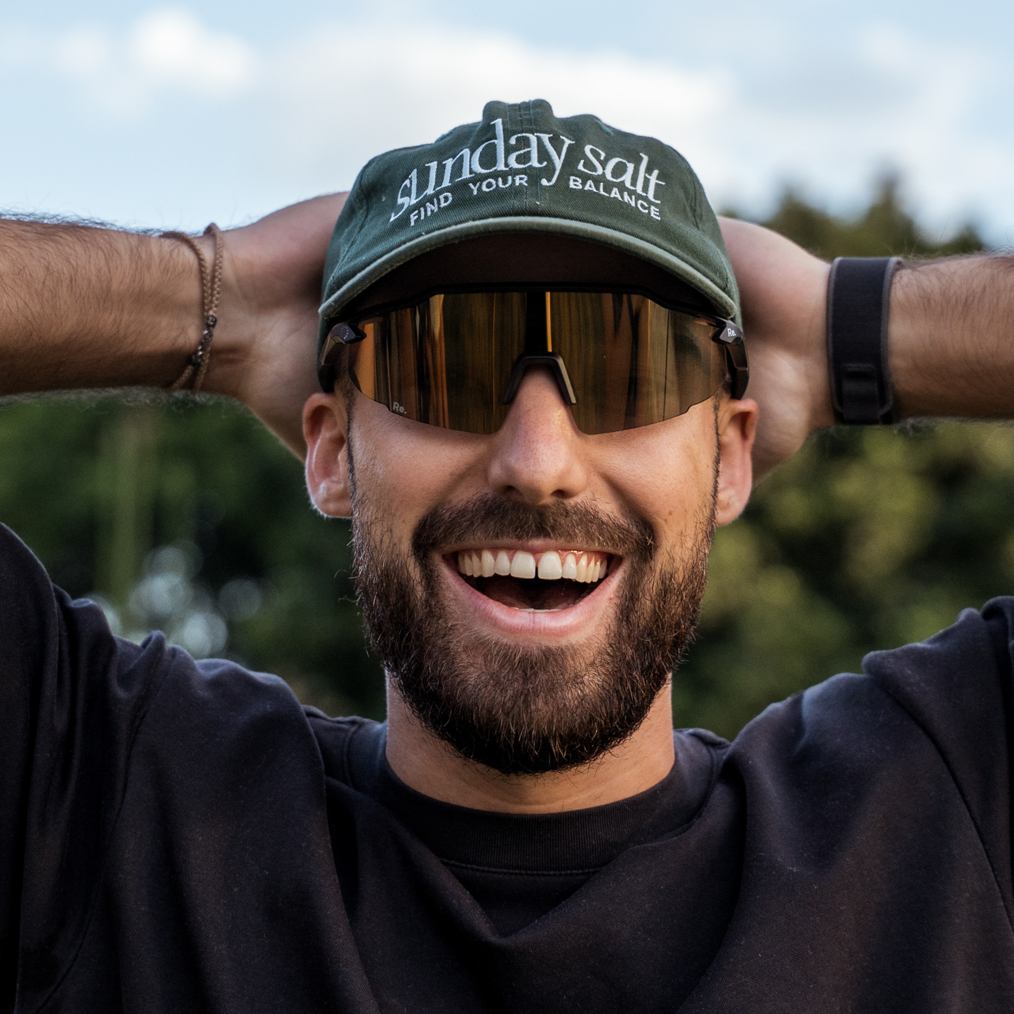 Re.balance: Protector Gold Running Sunglasses