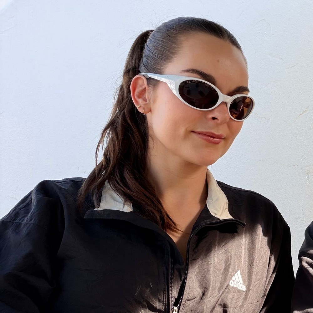 Runner wearing Re.wind