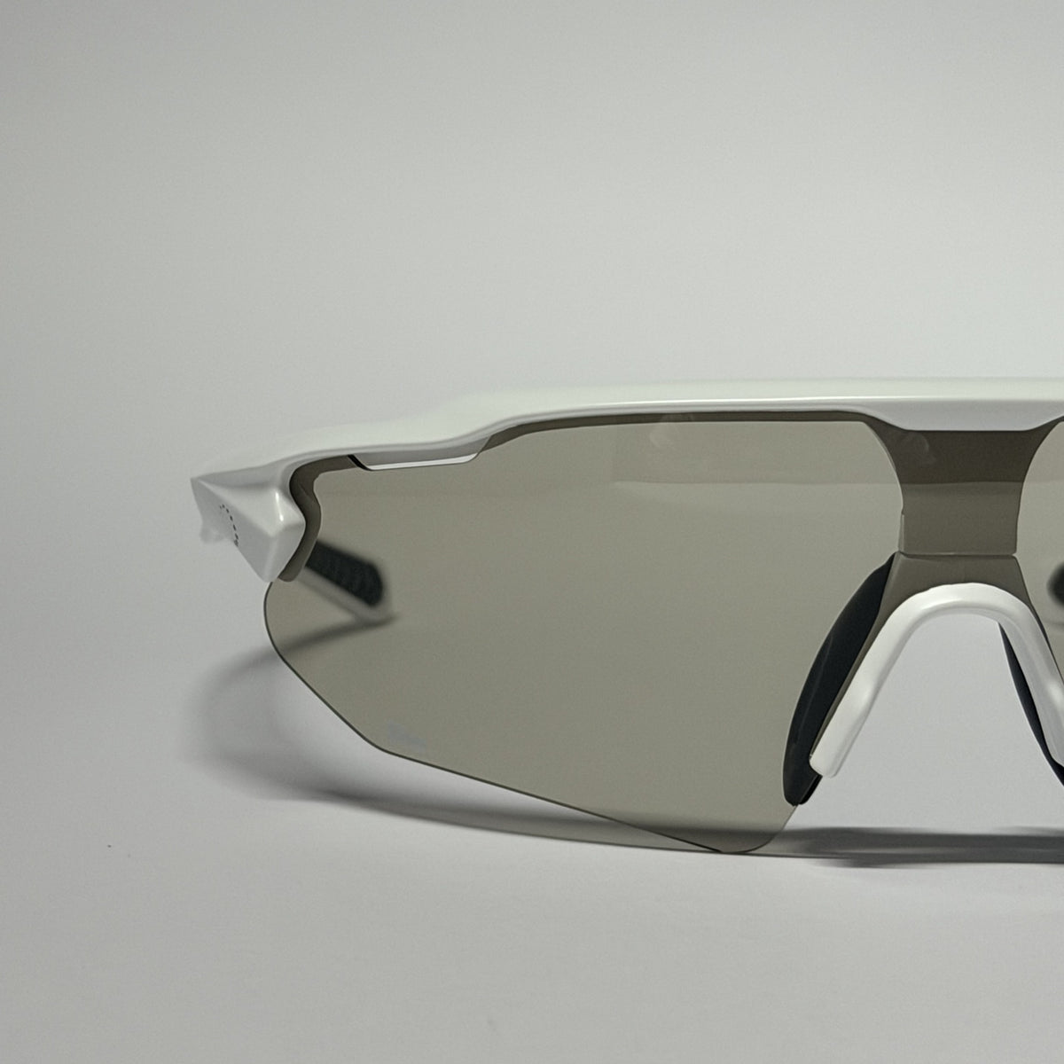 Re.glide: Infinity (White Frame) Running Sunglasses