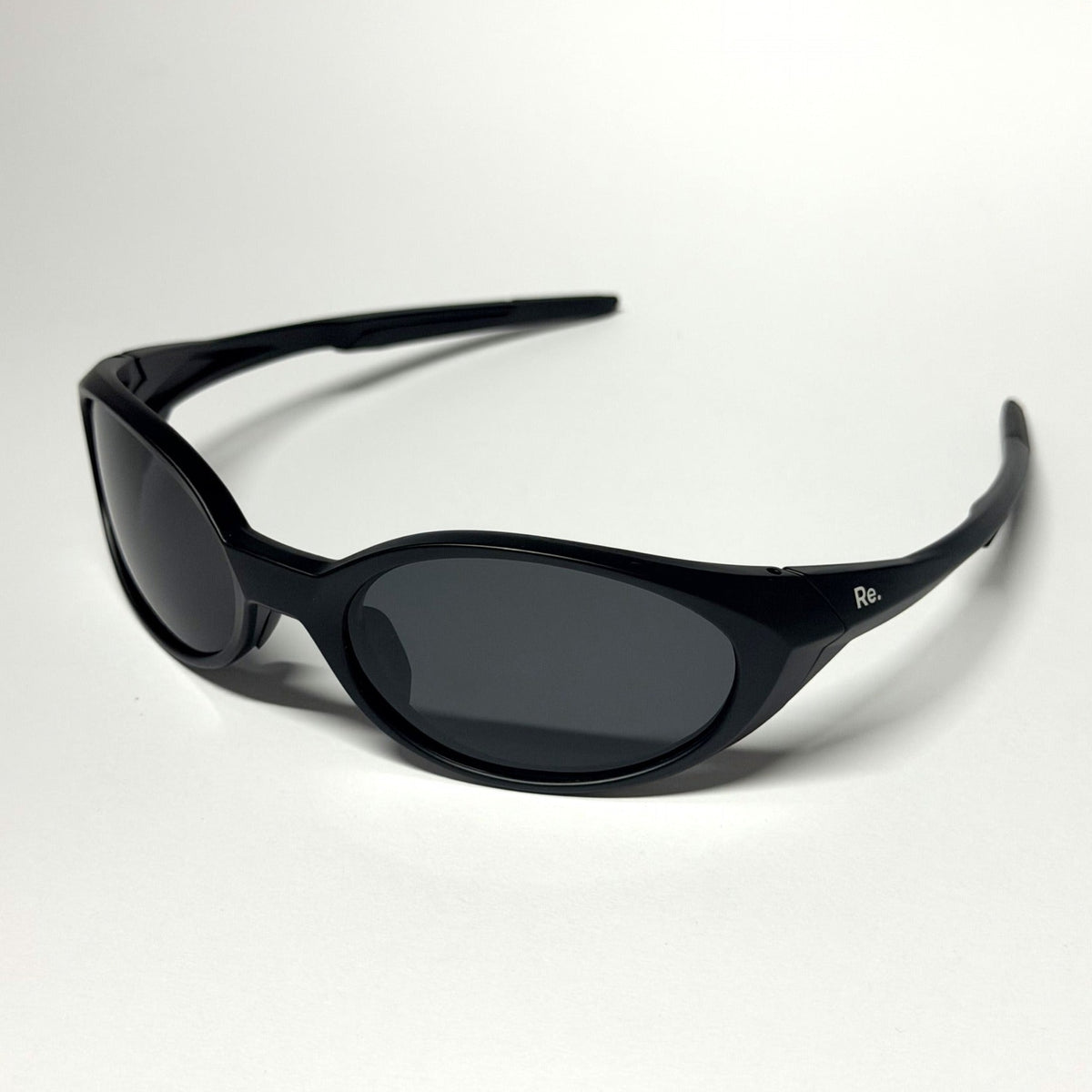 Re.wind Black / Black threeq