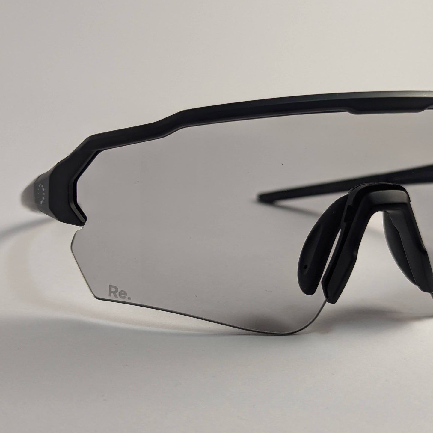Re.silience: Adaptor (Light) Running Sunglasses