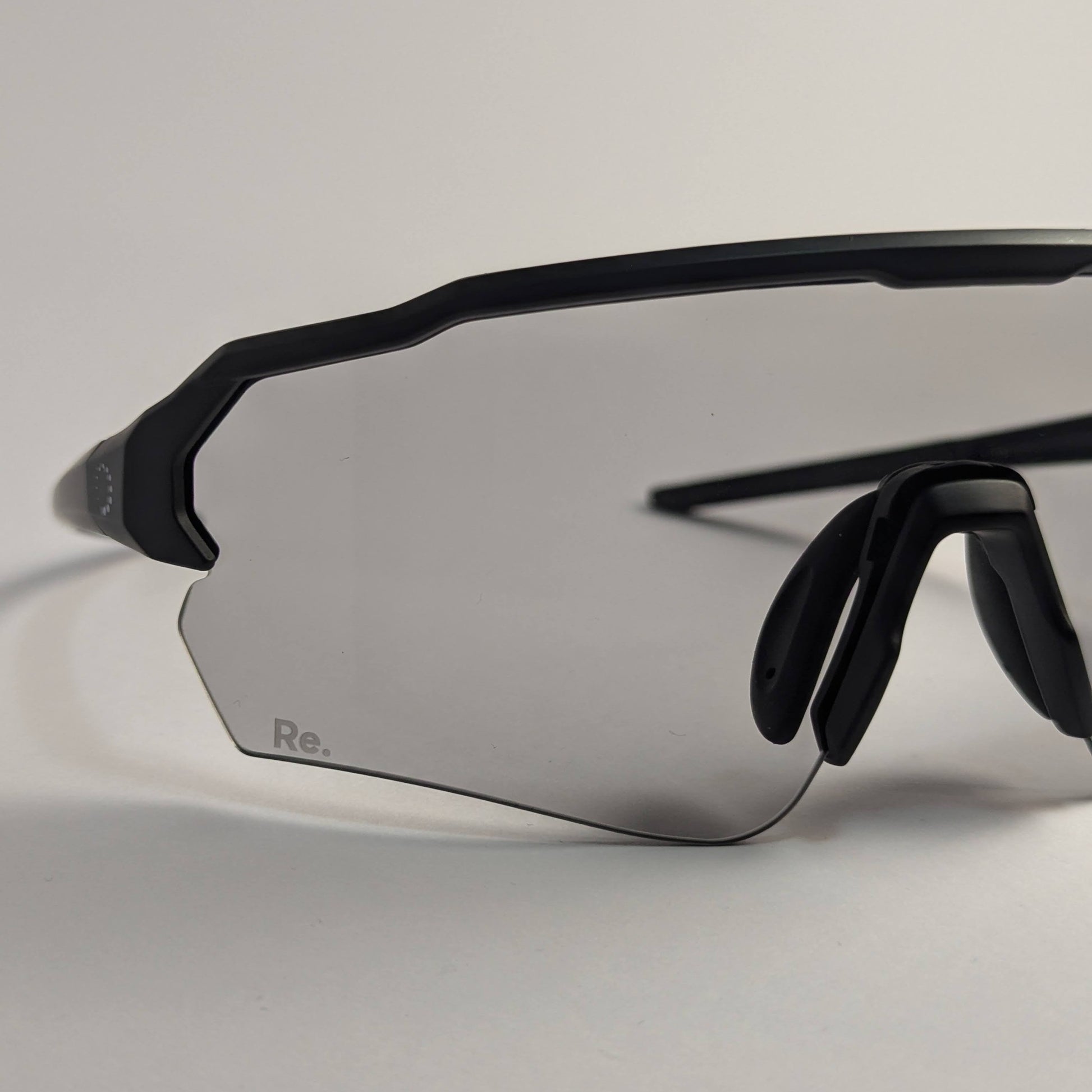 Re.silience: Adaptor (Light) Running Sunglasses